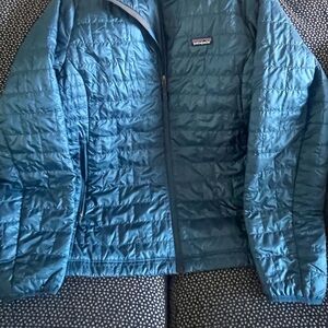 Teal colored Patagonia puffy jacket